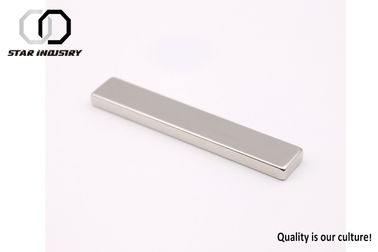 Formte stärkster dauerhafter N52 Stabmagnet, stärkste lange Stange Ndfeb-Magnet-75mm die verfügbare Kundenbezogenheit